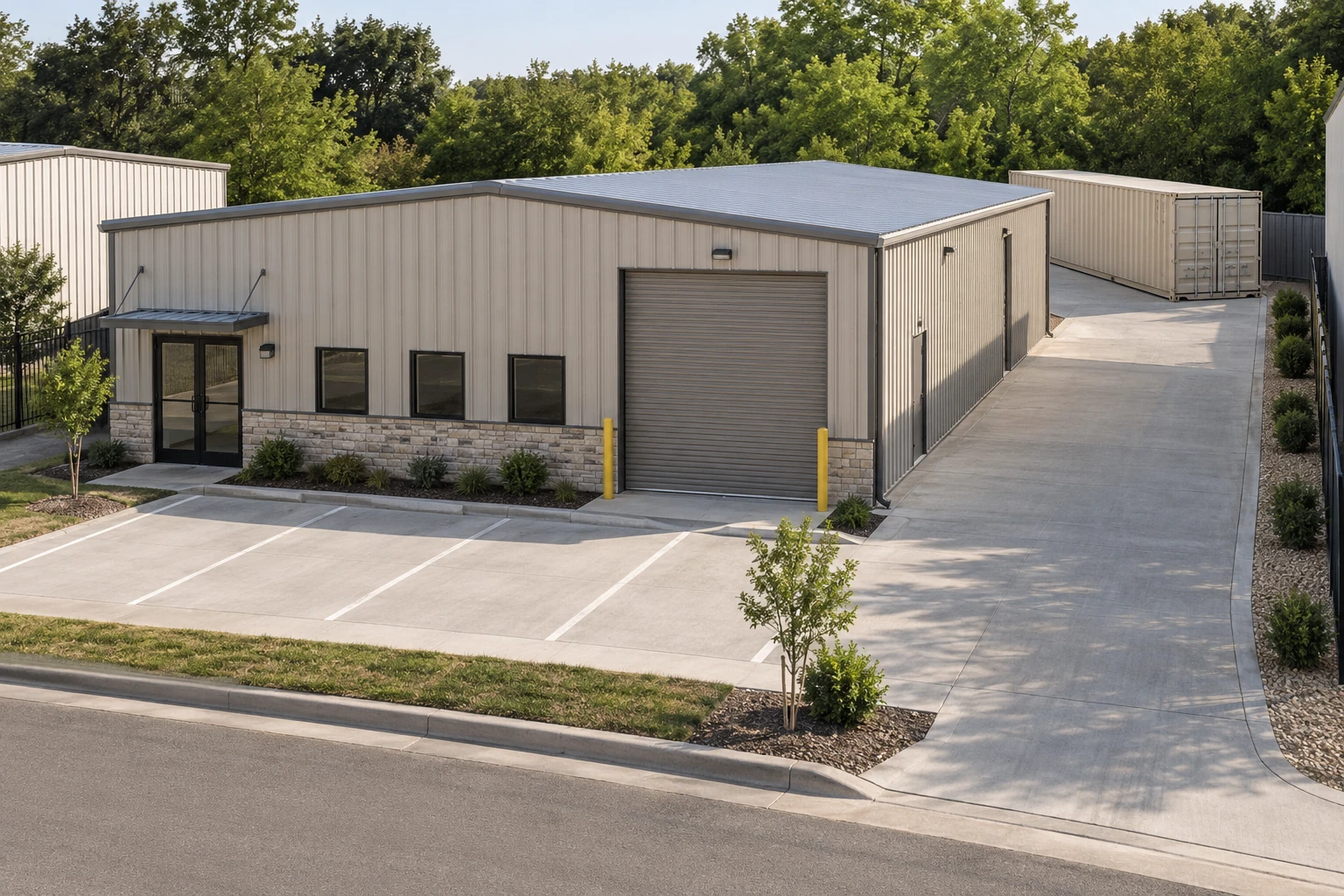 Illustration of a container behind a Fort Worth workshop, with open front parking and side access to the rear yard.